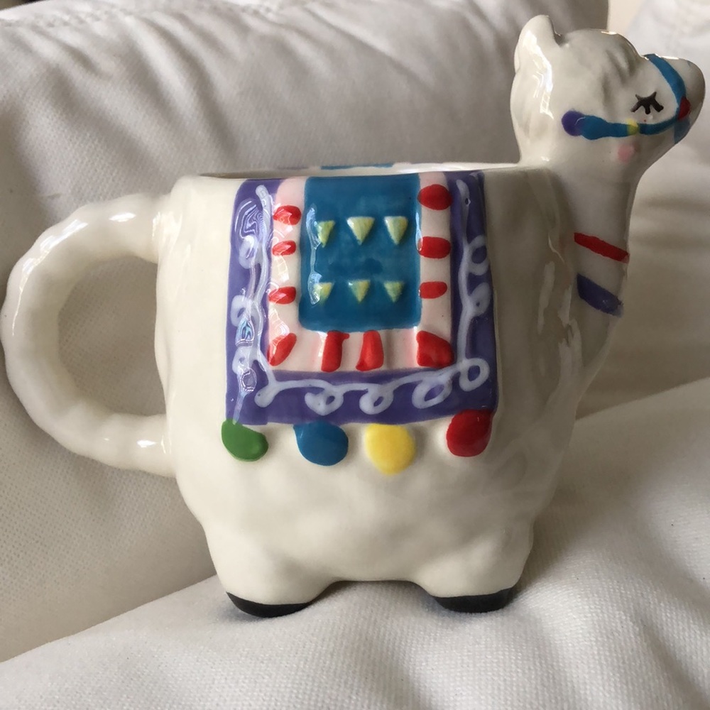 🎉🇲🇽Hand-Painted Adorable Festive Alpaca Mug - Cinco de Mayo gift? 🤩